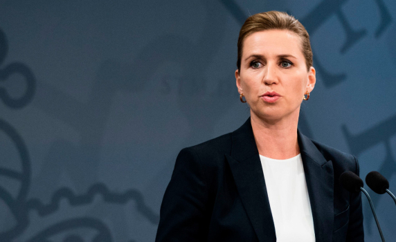 Премиерът на Дания изнесе реч с помощта на изкуствен интелект, за да покаже рисковете