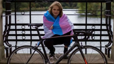 Британска колоездачна федерация забрани на транссексуални жени да се състезават в