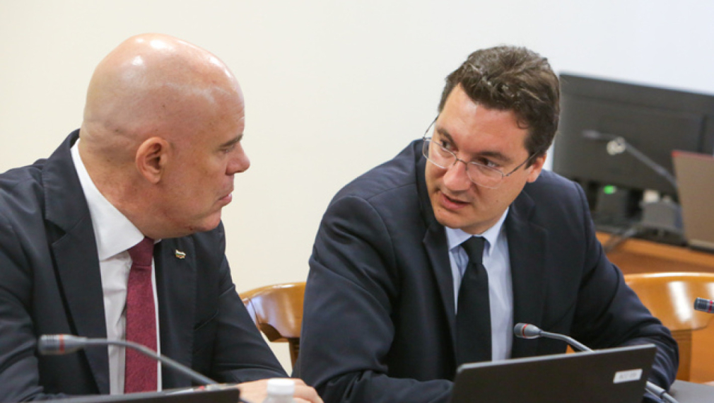 ВСС откри втора процедура за освобождаване на Гешев заради израза “политически боклук”