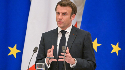 Френският президент Еманюел Макрон иска да присъства на срещата на