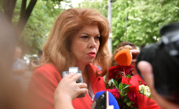 Илияна Йотова: Една политическа сила опита снощи да се намеси в независимата съдебна власт