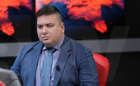 Асен Василев започна с безумията отново - с нарушение на закона рискува милиарди на държавата