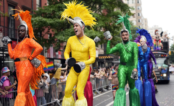 Шествията на ЛГБТКЮ+ в САЩ достигнаха пика си