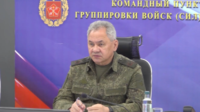 Руският министър на отбраната Сергей Шойгу инспектира предния команден пункт