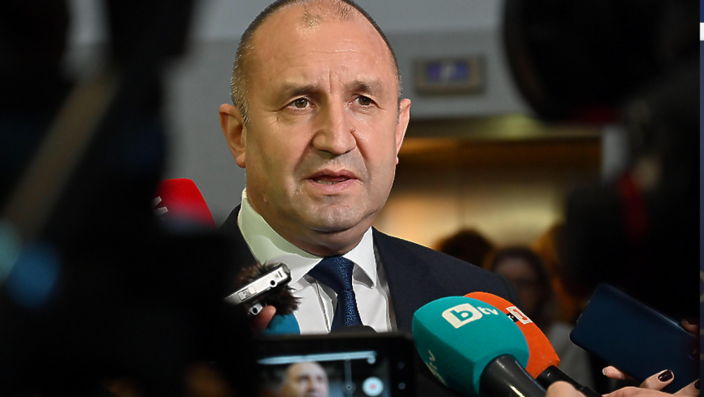 Радев: Не може да си позволим РСМ да гради идентичност върху антибългарска основа