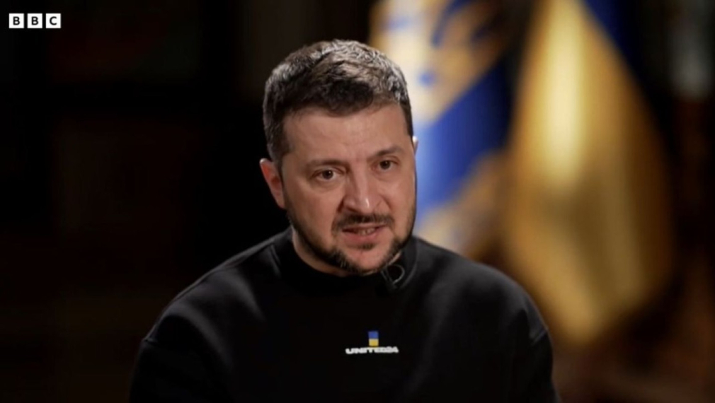 Зеленски внесе законопроект, който задължава чиновниците и военните да знаят английски език