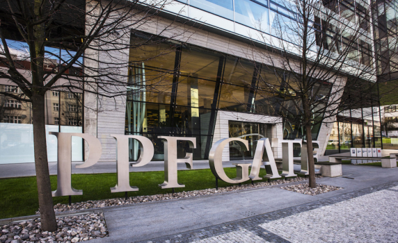 Групата PPF Telecom е разтревожена от регулаторно решение в полза на "Виваком" и концентрацията на пазарна сила