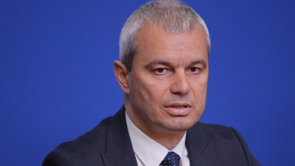 Костадинов: Внасяме точката за референдума за лева за разглеждане утре в парламента