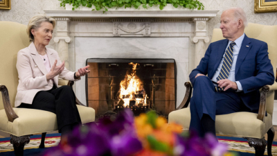 Президентът на САЩ Джо Байдън смята ръководителя на Европейската комисия