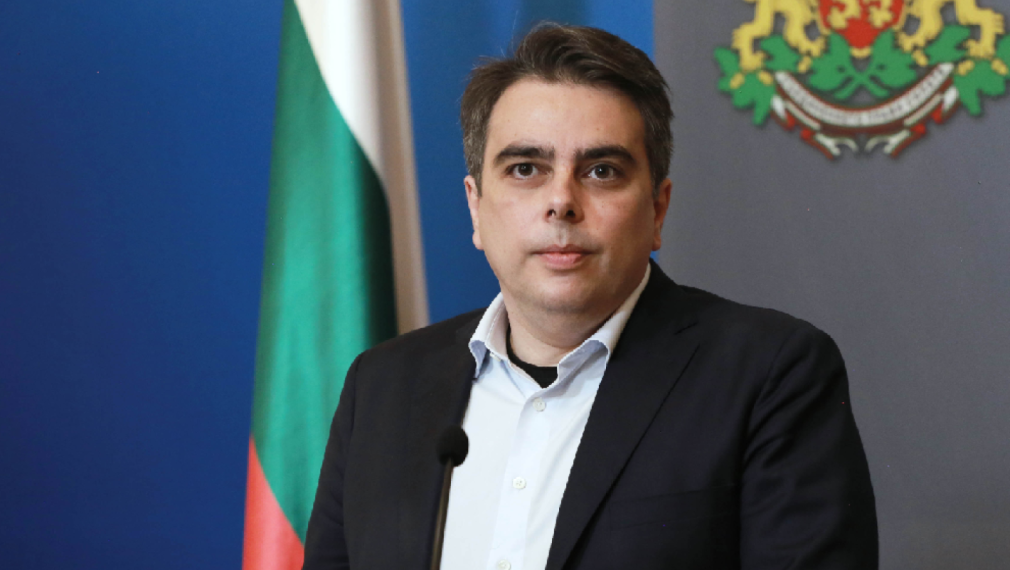 Асен Василев: Тази година няма да има увеличение на полицейските заплати