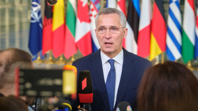 Генералният секретар на НАТО Йенс Столтенберг изрази разбиране към продължаващите