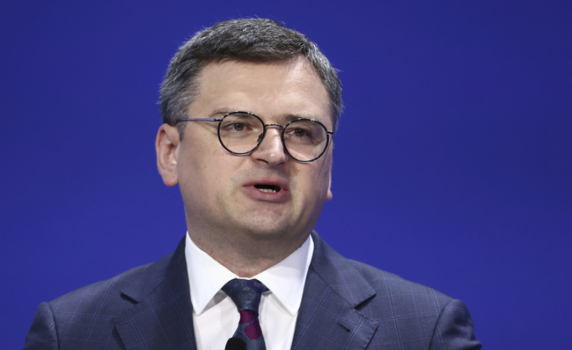 Кулеба: НАТО премахва една от пречките пред членството на Украйна