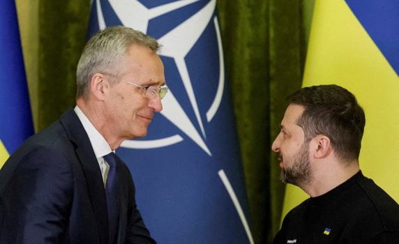 Столтенберг: Сега Украйна няма да получи членство в НАТО, но армията й ще бъде подпомогната дългосрочно