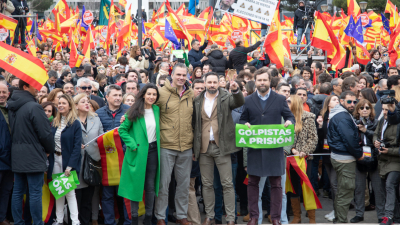 До предсрочния парламентарен вот в Испания остава една седмица Социолозите