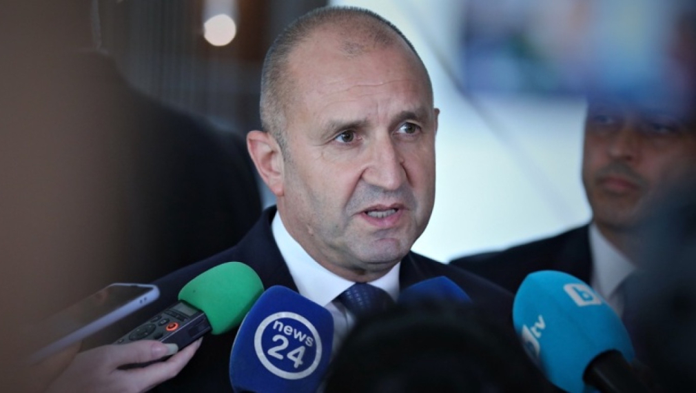 Радев: Правителството да вземе отношение към заплахите срещу българи в "Миротворец". Така, както направихме ние за Христо Грозев