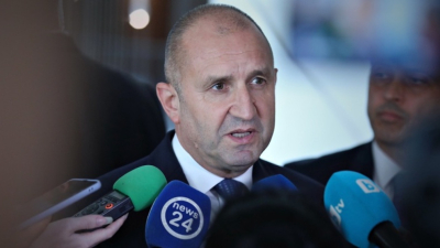 Президентът Румен Радев коментира включването на още български граждани като