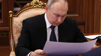 Следвайте Гласове в ТелеграмРуският президент Владимир Путин подписа закона за забрана