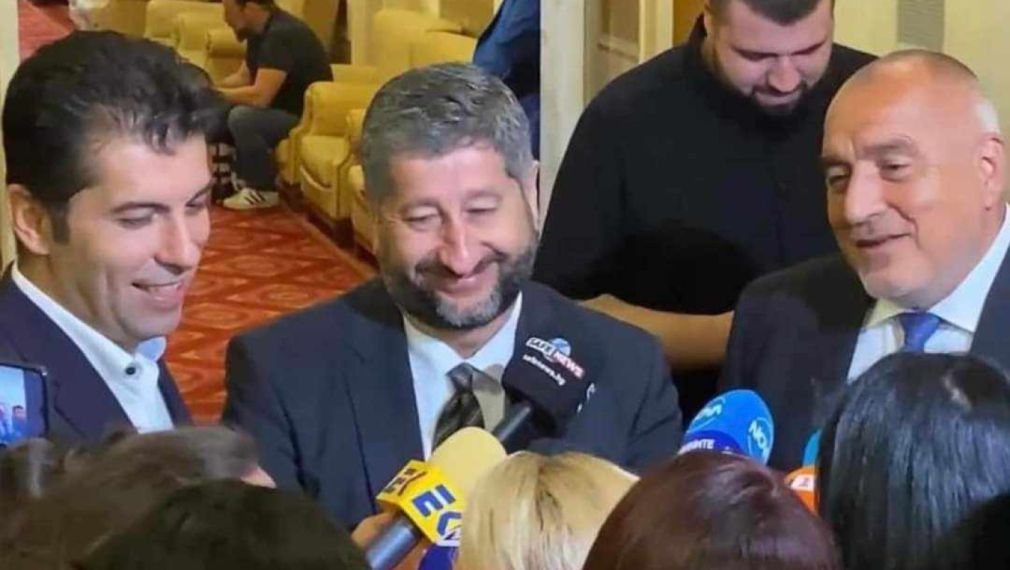 Борисов, Петков и Иванов: България ще има бюджет