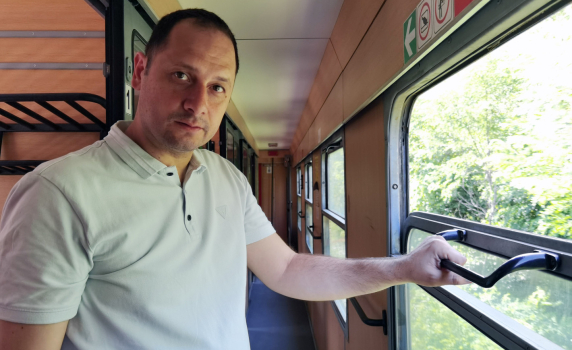 Експеримент на Петър Витанов във влака - жега, мръсни вагони, липса на течаща вода