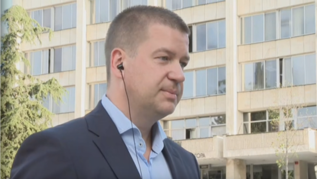 Кметът на Стара Загора: Как може такова зверство да бъде лека телесна повреда? Експертизата е опорочена изцяло