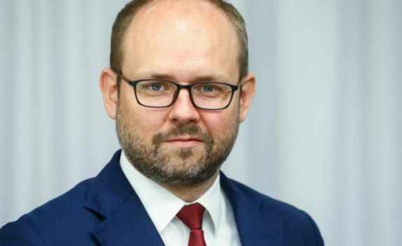 Киев и Варшава привикаха посланиците си след призив на полски държавен секретар за повече благодарност от страна на Украйна