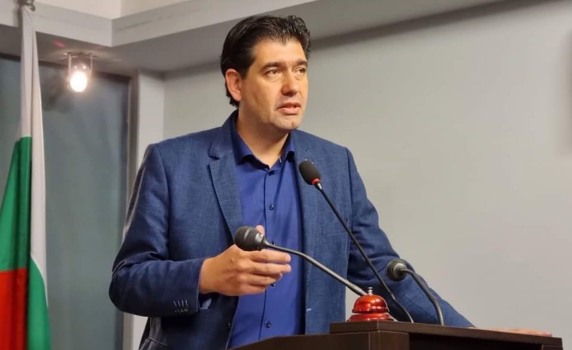 Иван Таков за Паметника на Съветската армия: Сглобката в парламента подари параван на ГЕРБ-СДС за проваления мандат в СОС