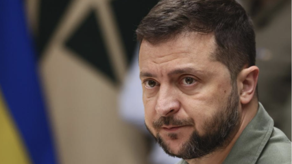 Зеленски обяви, че ще прави кадрови чистки в държавния апарат на Украйна