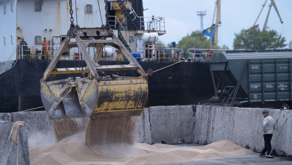 Украйна започна да регистрира кораби, желаещи да използват Черноморския коридор