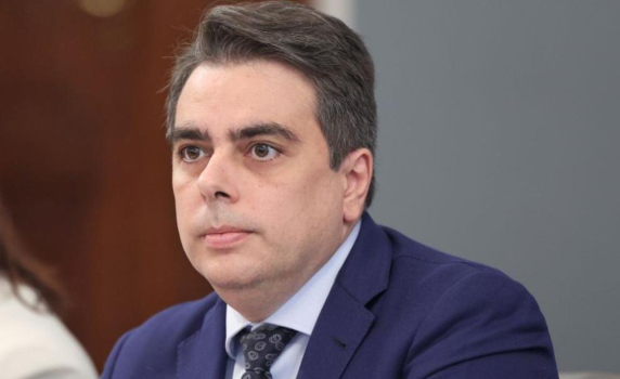 "Медиапул": Асен Василев придоби огромна власт, МФ става "държава в държавата"