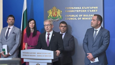 Премиерът Денков поиска оставката на главния секретар на МВР Петър