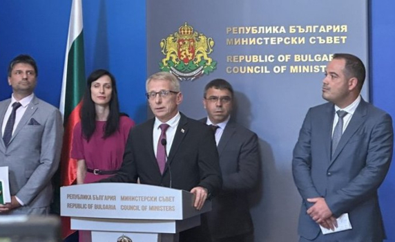 Премиерът Николай Денков: Искам оставката на главния секретар на МВР