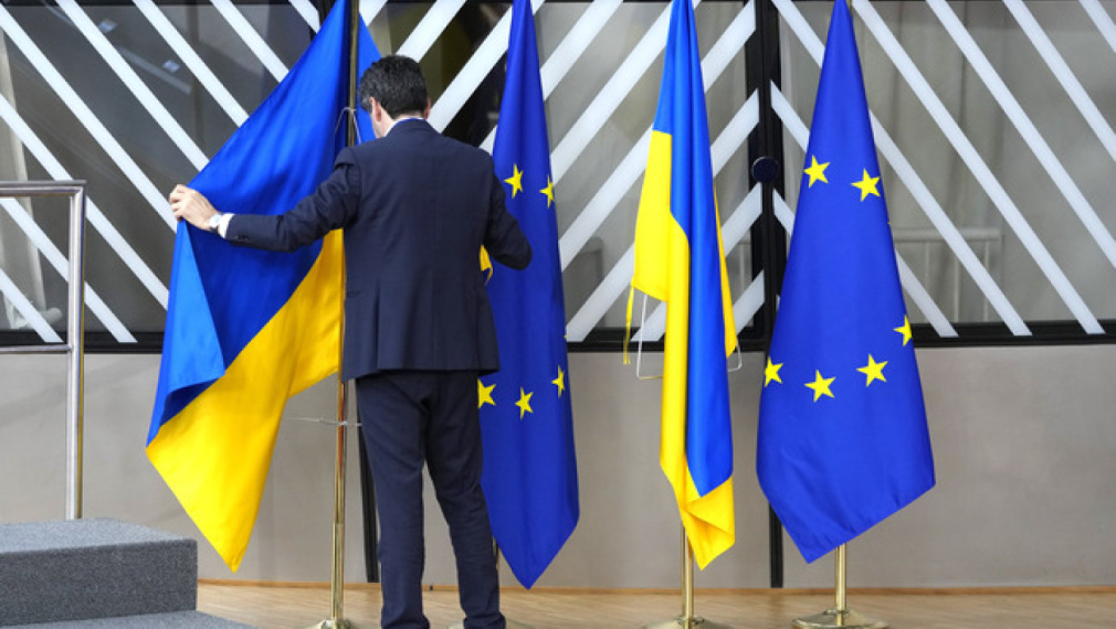 Военните министри от ЕС обсъждат план за 20 млрд. евро в помощ на украинската отбрана