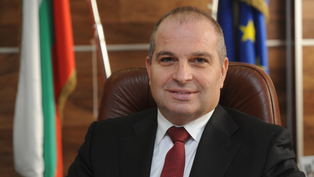 Гроздан Караджов, вицепремиер и министър на регионалното развитие и благоустройството