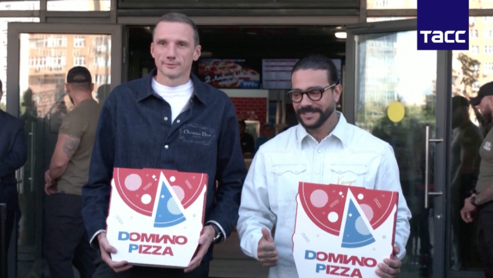 Ресторантьор и рапър поеха бизнеса на "Доминос пица" в Русия