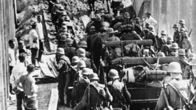 1 септември 1939 г.: Германски войски нахлуват в Полша, започва Втората световна война