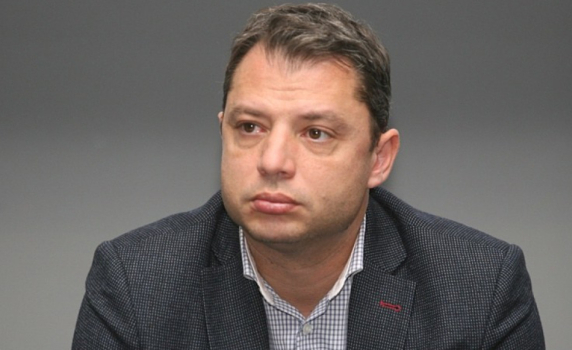 Делян Добрев към ПП: Кога ще си признаете пълния провал в управлението и ще подадете оставка?