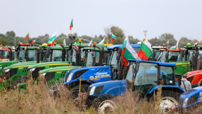 Производителите от сектор Земеделие остават в протестна готовност съобщи Инициативният