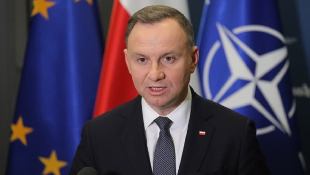 Полският президент сравни Украйна с удавник, който влече спасителя си към дъното