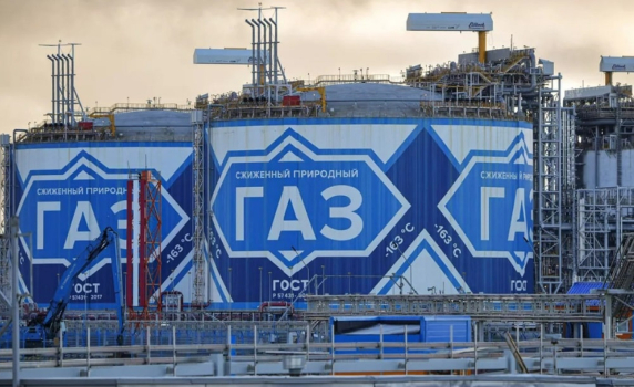 Bloomberg: Германия възобновява покупките на руски втечнен газ