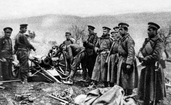 На 1 октомври 1915 г. цар Фердинанд издава Манифест, с който България се включва в Първата световна война на страната на Централните сили