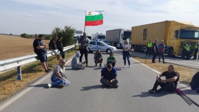 Пети ден продължава протеста на енергетици и миньори Представители на