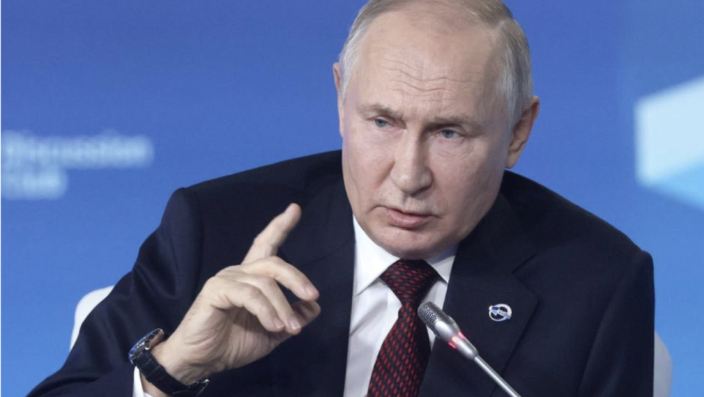 Путин: Отвратително е, че евреинът Зеленски аплодира нацист, който със собствените си ръце е унищожавал евреите
