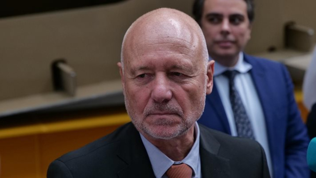 Тагарев: Протестът на миньорите е политически, ако се притесняват за работата си да дойдат в армията