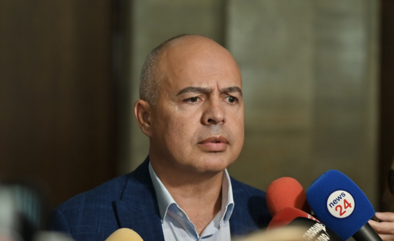 Свиленски: Тагарев е вреден за държавата, час по-скоро да напуска българската политика