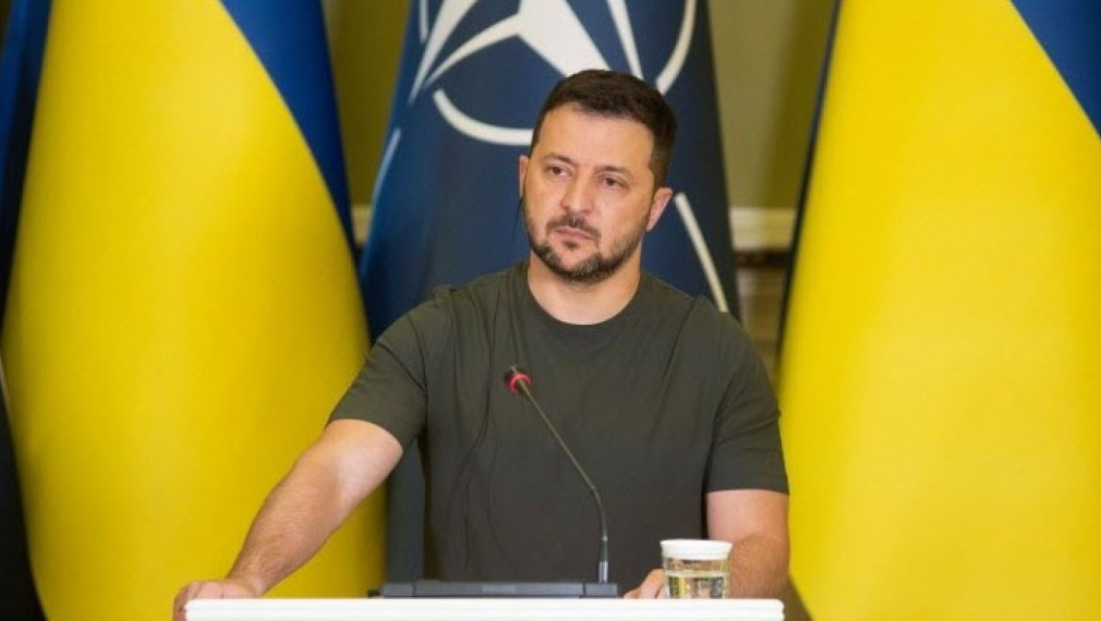 Френски град свали знамето на Украйна след думите на Зеленски за Армения и подкрепата му за Илхам Алиев
