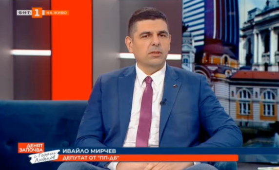 Ивайло Мирчев: Ако някой си мисли, че България не е във война, греши. Където стъпки путинският ботуш, цветя не никнат