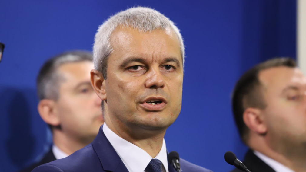 Костадинов: Украинската земя вече не е украинска собственост