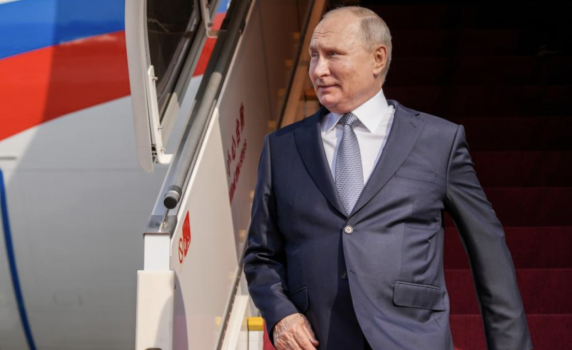 Путин пристигна на официално посещение в Пекин, ще участва във форума „Един пояс, един път“