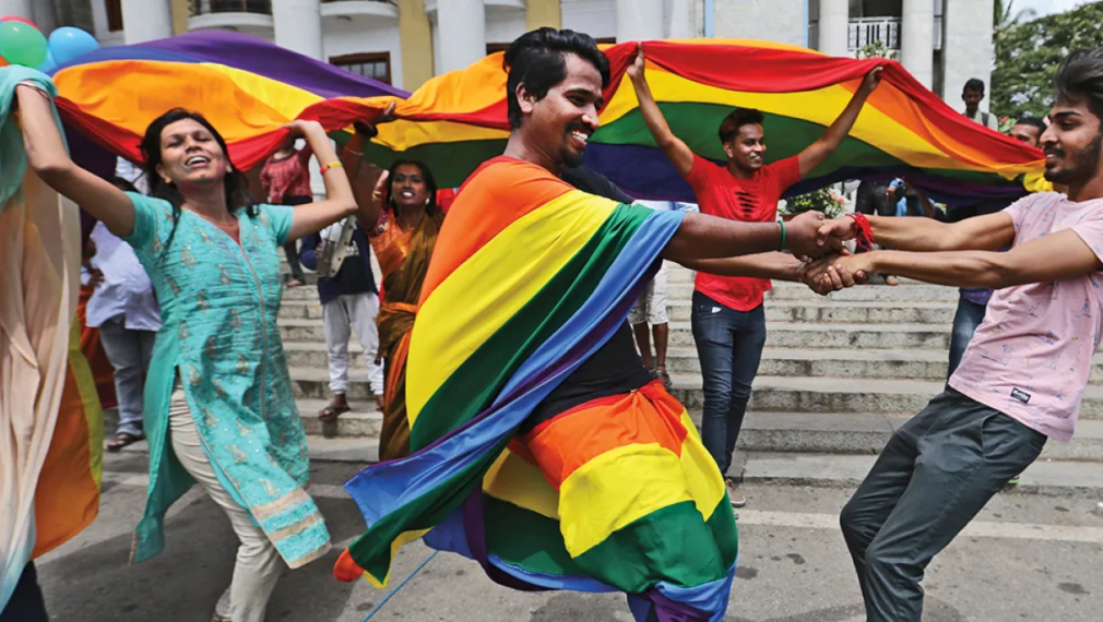 Върховният съд на Индия отказа да узакони еднополовите бракове