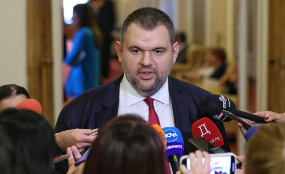 Пеевски: "Лукойл" ще плати 500 млн. лева данъци, които укриваше от българските граждани